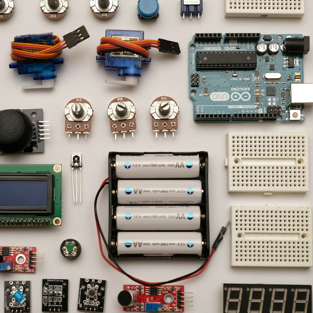September 3: Alan Kilian talk: Powering Robots